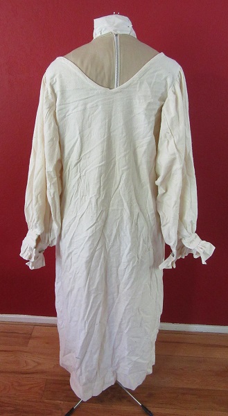 1500s Reproduction linen shirt smock Back