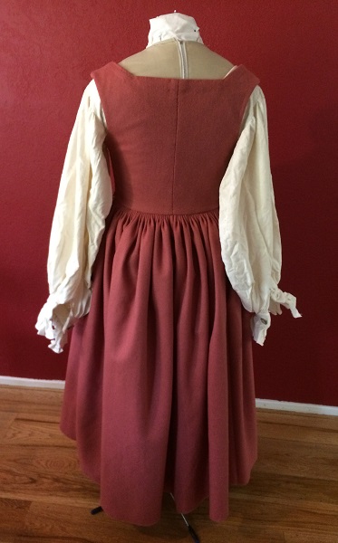 1500s Reproduction Madder Tudor Kirtle Back