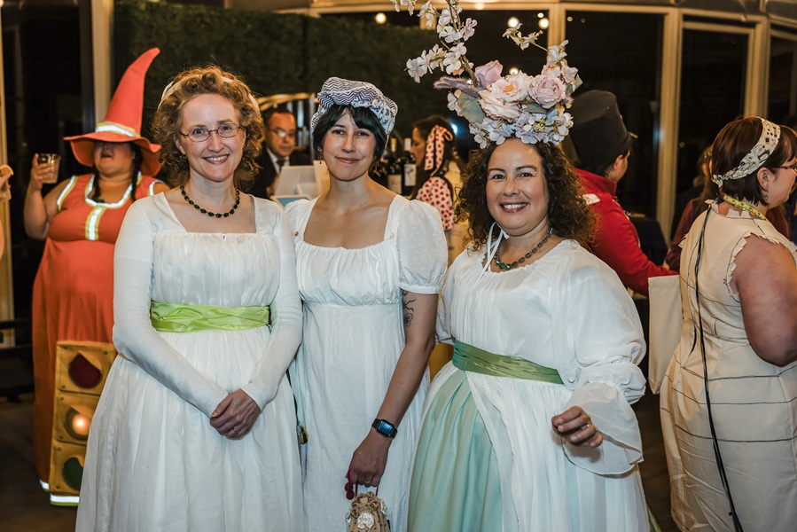 Reproduction 1780s Chemise Gown  at  Costume College 2025.   Photo by Mark Edwards Photographer