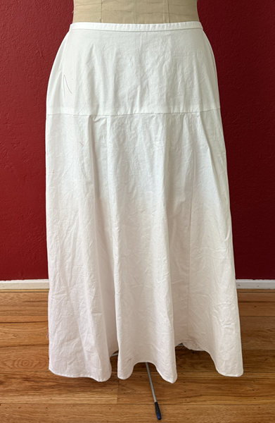 Reproduction Petticoat Front. Laughing Moon 102 