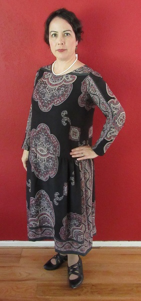 1924  Reproduction Black Print One Hour Dress   Left 3/4 View