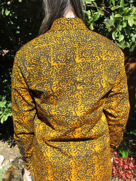 2010s Men's Orange and Black Batik Shirt Back Detail