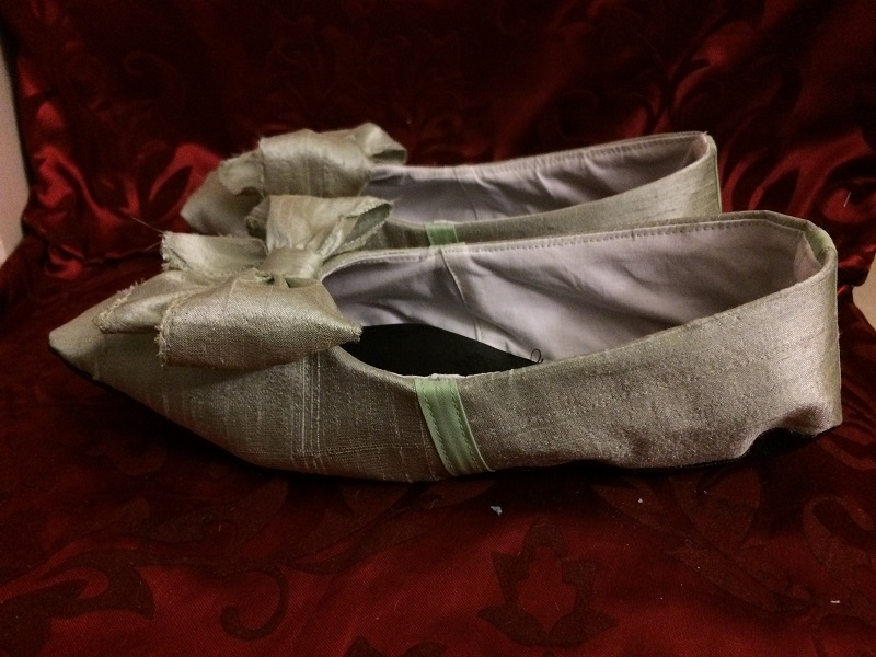 Reproduction Regency Ice Green Dance Slippers Left