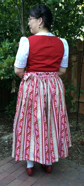 Cherry Dirndl Burda 8448 Back 