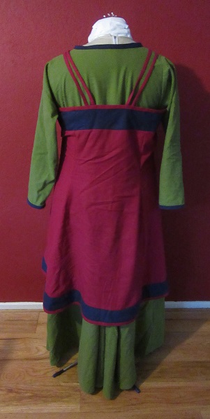 Viking Reproduction Red Apron Smokkr Back.